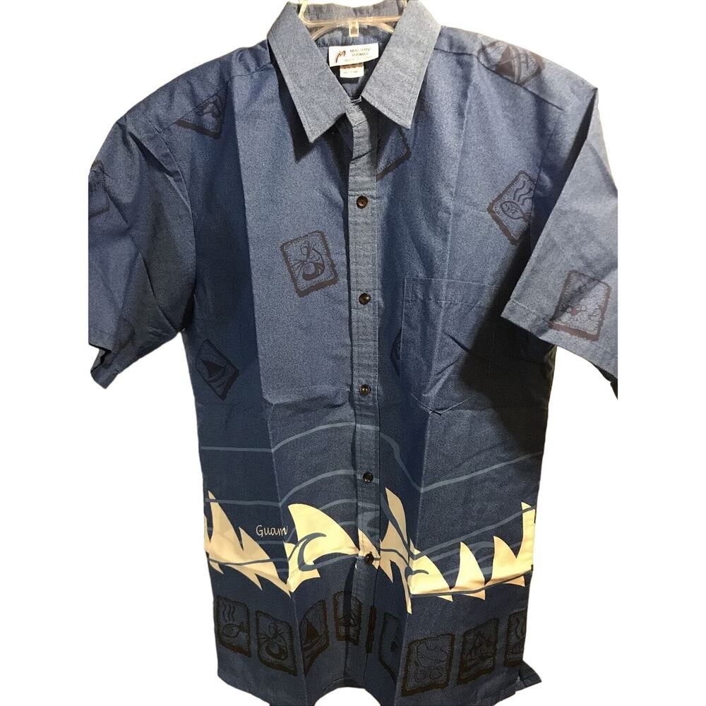 Malihini Hawaii Men’s L Blue White Fin Short Sleeve Button Down Hawaiian Shirt